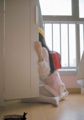 成人四虎影院