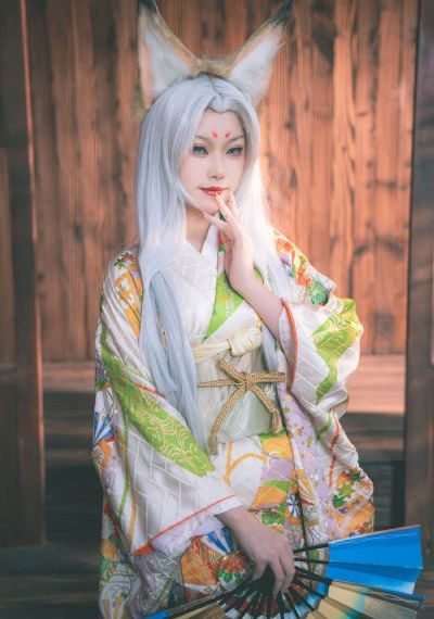 药屋少女的