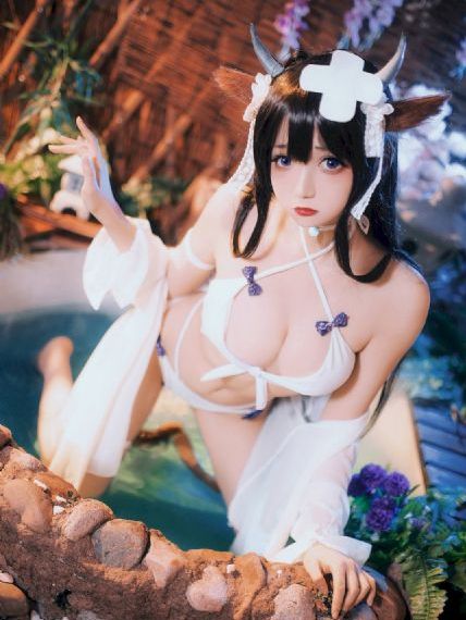 少妇被黑人玩得受不了