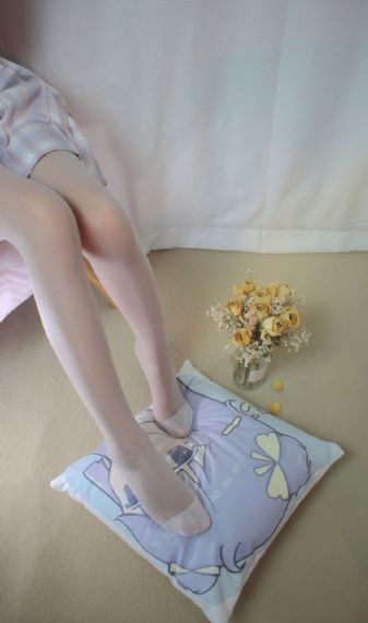 部队里被咬住花蒂吹潮小说