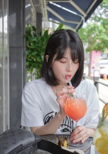 69女同志三人行亚洲人