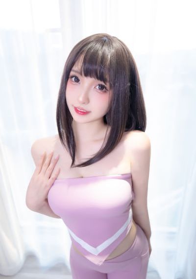 变成黑皮辣妹然后和朋友做